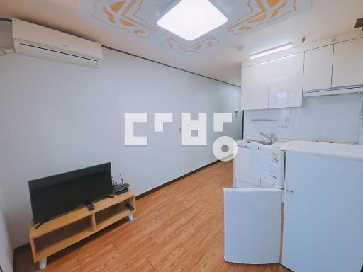 Apartment in 평택시, 고덕동 - View 3