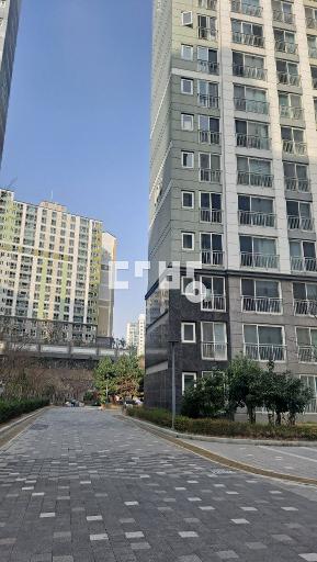 Apartment in 김해시, 주촌면 - View 2