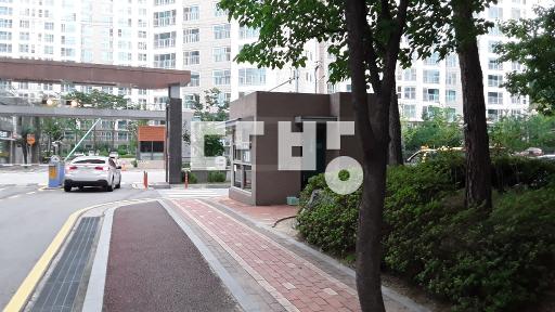 에어컨무상/남동향/확장/인근초등학교/생활권양호 - View 2