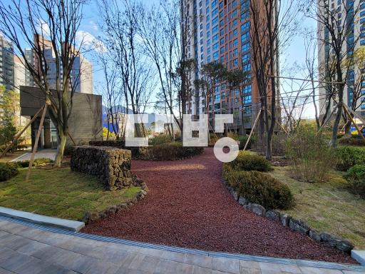 4BAY판상형, 펜트리, 드레스룸, 시스템에어컨2대,중문,인덕션 등 - View 4