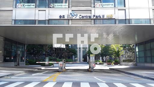 방3개,욕실2개,인테리어굿,센트럴파크뷰,학군,상권,공원 - View 2