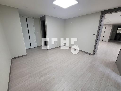 선호타입. 10월부터입주가능. 방3개. 에어컨4대 - View 3