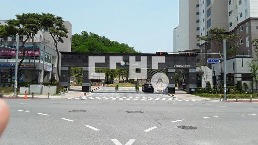 공실,즉시입주,도배,바닥 새로시공,부분리모델링 깨끗한집 - View 2