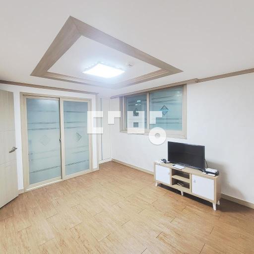 Apartment in 연암동 - View 3