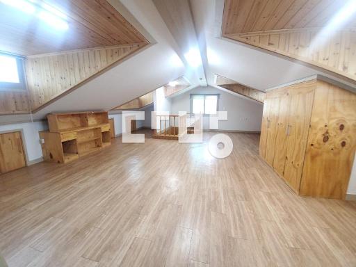 Apartment in 용원동 - View 2