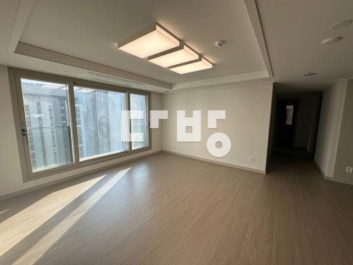 111동선호형84A,시에5, 식세기, 인덕션, 유리난간, 줄눈, 남동향 - View 4