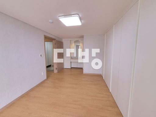 시스템에어컨2대,방3화2,활용도좋은구조,당일안내가능 - View 3