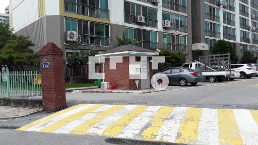 Apartment in 태장동 - View 2