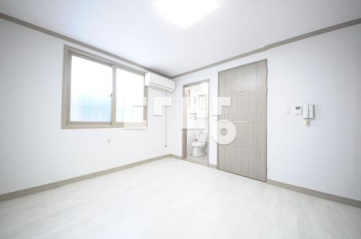 Apartment in 내동 - View 5
