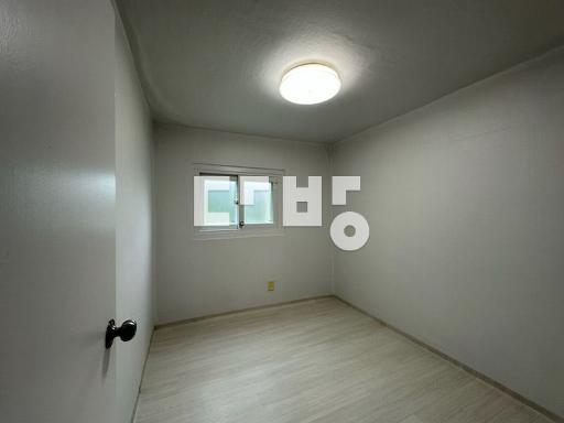 Apartment in 포남동 - View 2