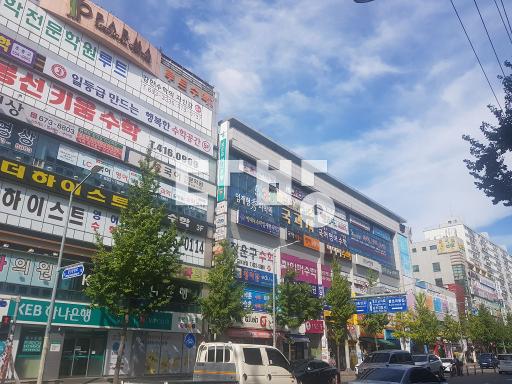 사정상급매,내부리모델링요함, 남향, 일조권좋음.즉시입주,협의가능,조정가 - View 3