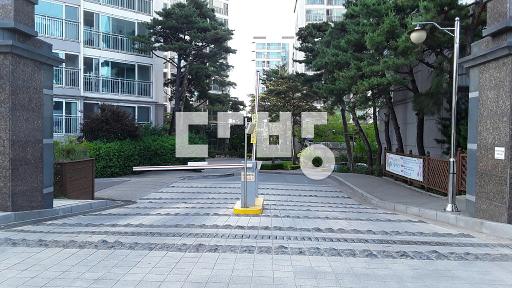 Apartment in 이화동 - View 3