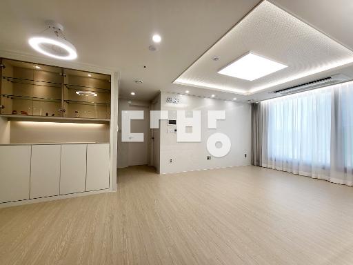 Apartment in 토당동 - View 2
