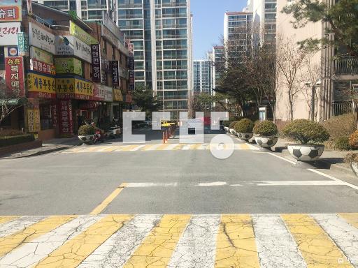 계족산전망이 좋은동입니다
저렴한가격입니다 - Pogled 2