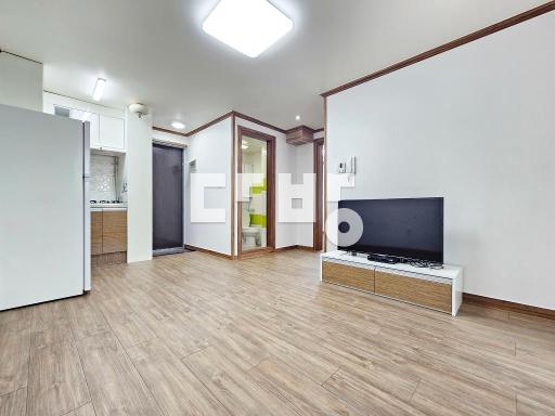 Apartment in 우두동 - View 2