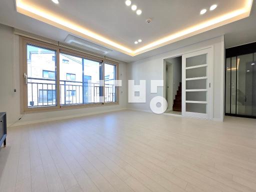 P5현장근접ㅣ즉시입주ㅣ주인세대ㅣ건조기ㅣ올에어컨 - View 4