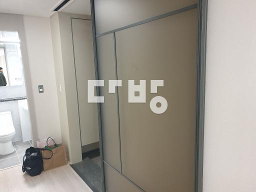 중문 드레스룸 맘스스테이,상태최상 - View 4