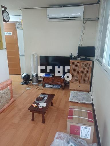 Apartment in 금정동 - View 2