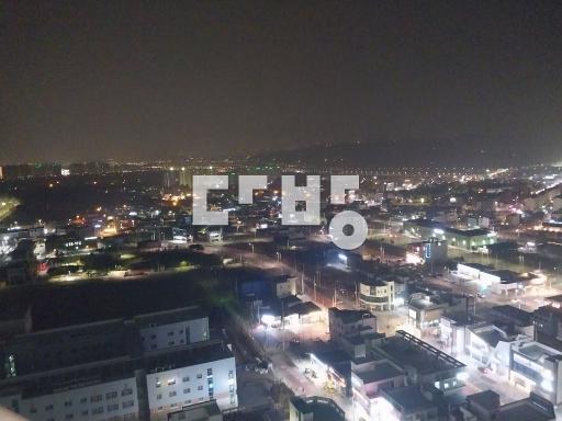 힐링고층뷰,에어컨3대 중문탄성 LED전등 미세방충방 ,지하2층연결 - View 4