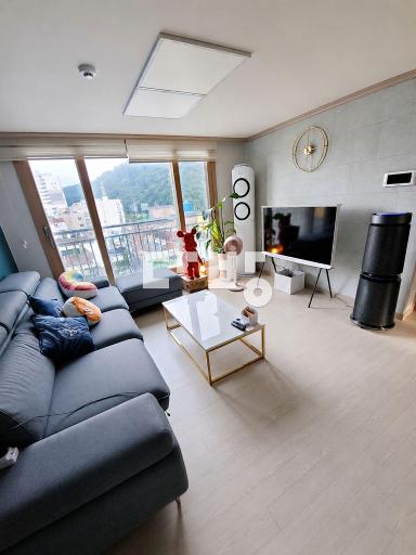 급매 실사진O 깔끔하게 손보고 입주하신 주인세대 입주협의 가능합니다. - View 2