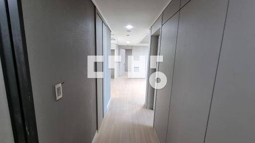76A 귀한남향물건 시스템에어컨 4베이구조좋음 펜트리있음 다양한커뮤니티 - View 3