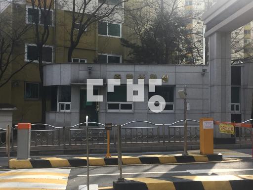 예전올수리 도봉산역 도보가능 초등학교 인접함 - View 3