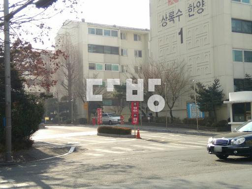 Apartment in 본오동 - View 2