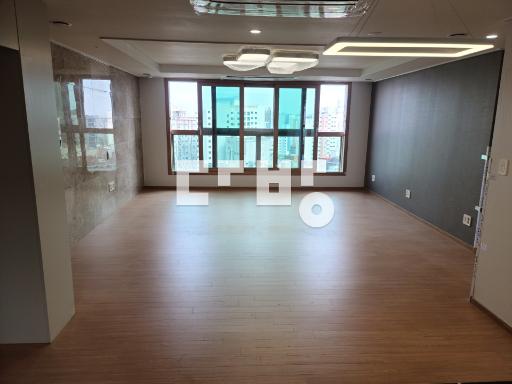 Apartment, 132 m²