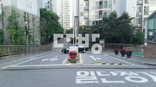 정상이사,귀한201동 매물,뷰맛집보장,주변개발 상승효과,물건은 기본상태 - View 2