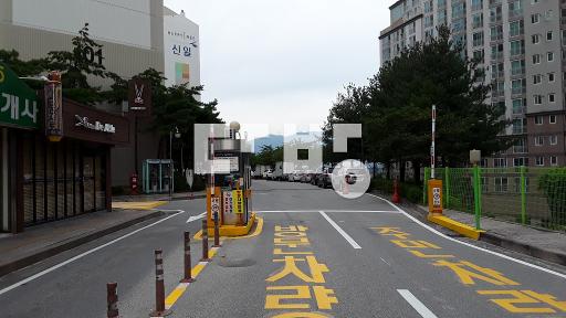 수리된 집 중문 주인거주로 내부 깔끔함 - View 3