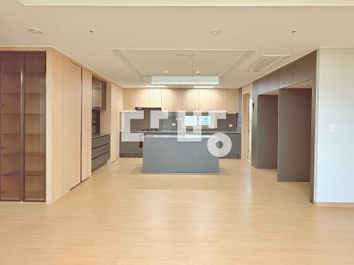 Apartment in 당하동 - View 3