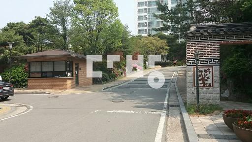 Apartment in 사리현동 - View 3