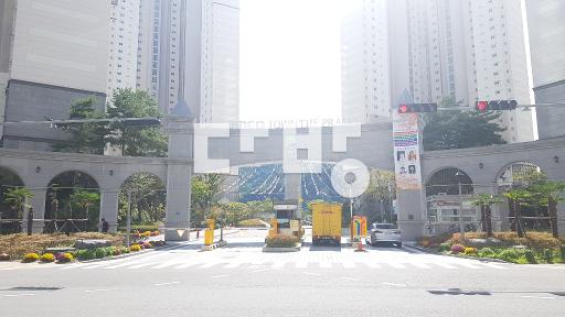 학교 근접한동,막힘없는 뷰,아이키우기 좋은 집 - View 2