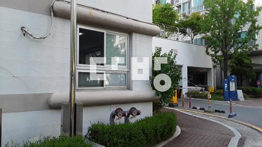 작은방2개 확장 주인거주로 상태양호함 역세권 신천근접 - View 3