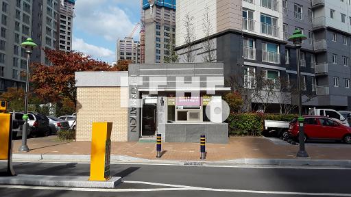 앞동,로얄층,집상태좋음,전세승계조건,28년1월초만기 - View 2