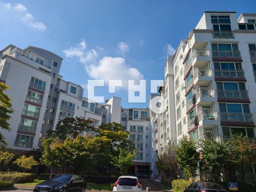 Apartment in 진관동 - View 3