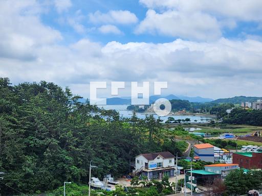 바다조망 올수리(샷시제외)로 집상태 최상 햇살이 좋아요. - View 4