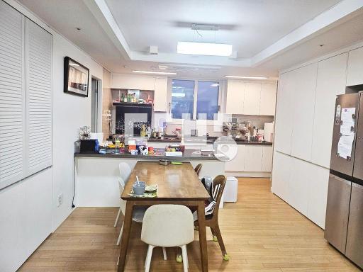 Apartment in 반월동 - View 2