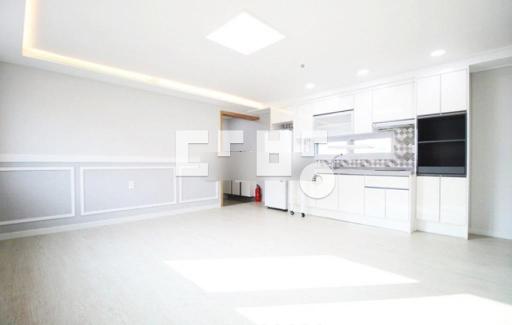 Apartment in 비하동 - View 2