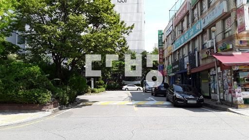 복사골문화센터 인접단지, 내부샷시 포함  올수리 된 깔끔한 집, 이사협의 - View 2