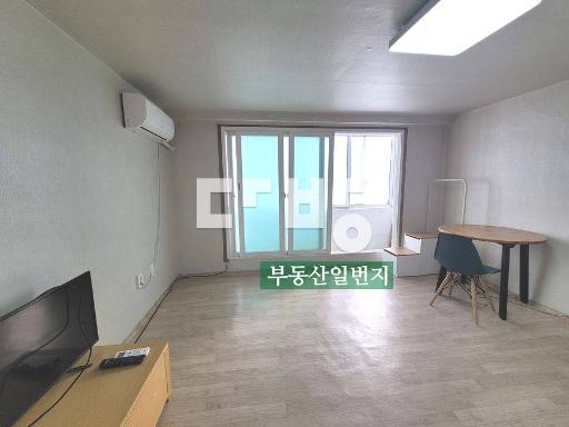 Apartment in 초당동 - View 3