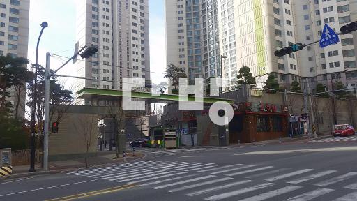 남향 앞동 로얄층 올확장  일조최고 조망최고좋은 협의입주 - View 2