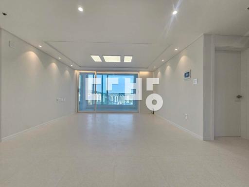 Apartment in 오전동 - View 2