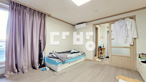 Apartment in 수원시, 영통구 - View 4