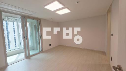 조합원세대.에어컨 중문 비데 붙박이장 설치 - View 2