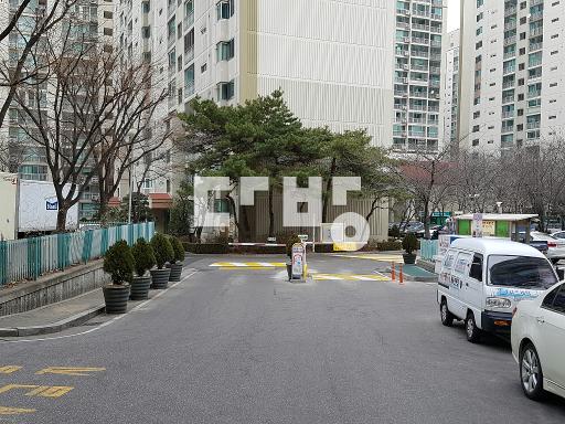 Apartment in 옥수동 - View 3