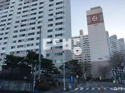 앞이 훤히트인 시원하고 따뜻한집  조용하고 넘 공기도 조코 구경와보세요 - View 2