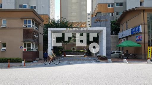 좋은 가격 회룡역 5분 거실 작은방 확장 빠른 입주 가능 상태깨끗 - View 2