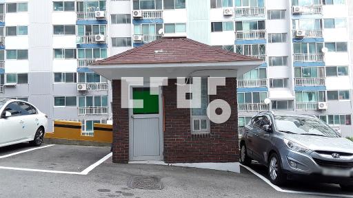 내부샷시 교체
씽크대교체 
화장실 수리
집상태 깨끗함 - View 2