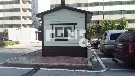 욕실 베란다 타일 수리 집 아주 깨끗 빠른입주가 - View 2